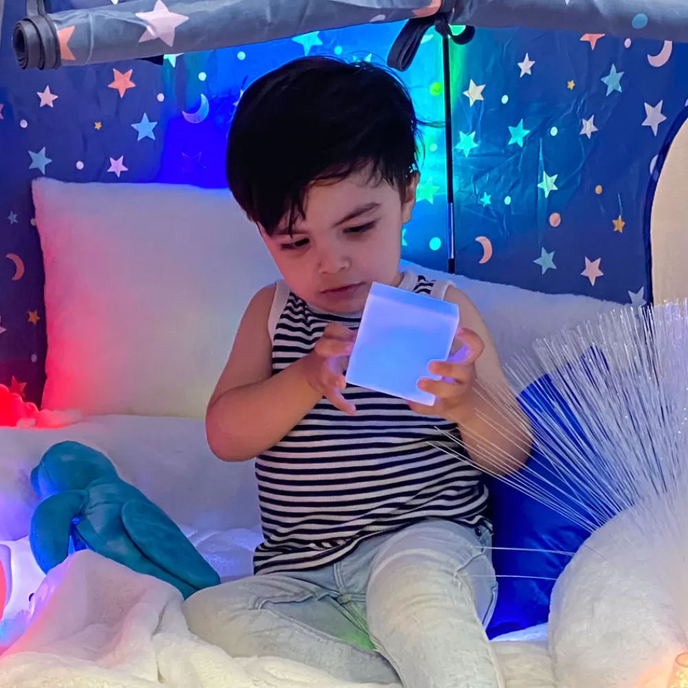 Cubes lumineux par 4 --HOPTOYS Outlet