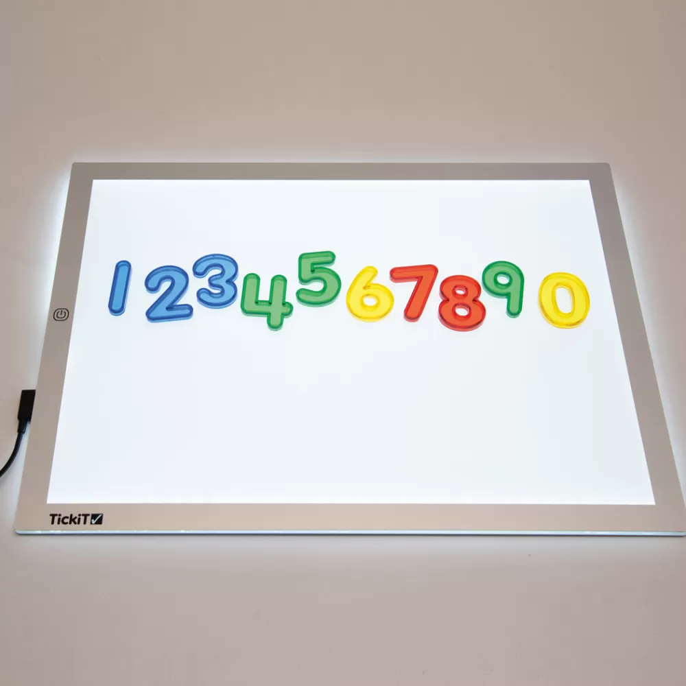 LA TABLE LUMINEUSE VERSION LED-HOPTOYS New